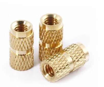 اپنی مرضی کے مطابق موضوع Knurled پیتل ڈالیں نٹ پلاسٹک اور لکڑی کے لئے